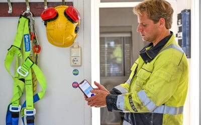 Urenregistratie met een prikklok of een app?